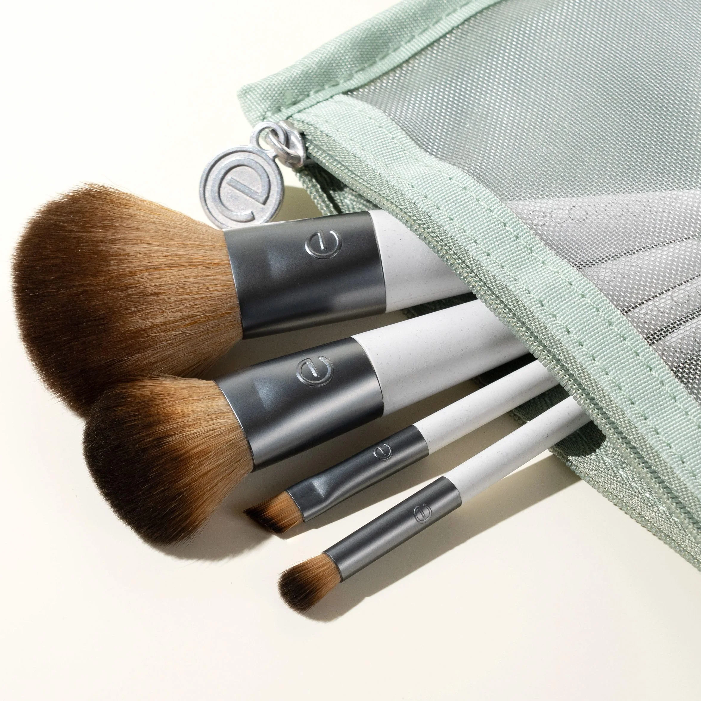 ECOTOOLS On-the-go style kit set de 4 brochas de Plástico neceser 21 g blanco