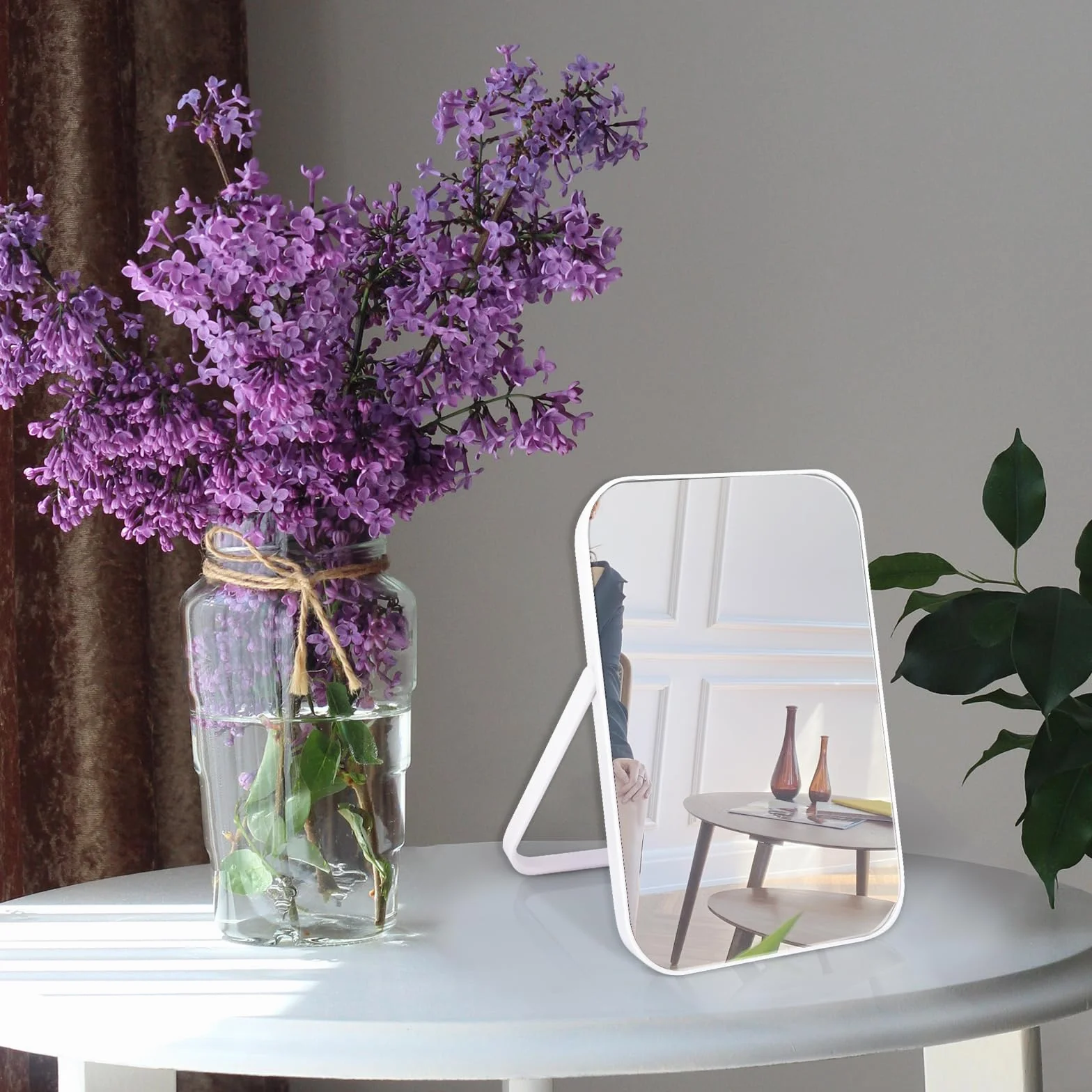 Espejo de maquillaje portátil 8 pulgadas soporte ajustable 180° blanco