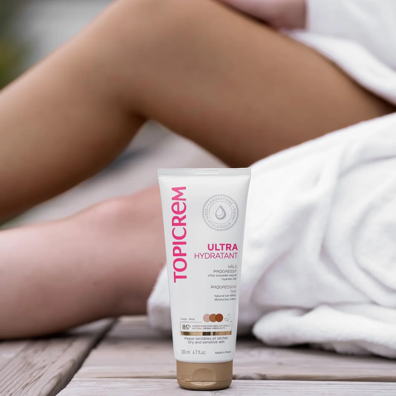 TOPICREM Ultra Hidratante 200ml Tan progresivo
