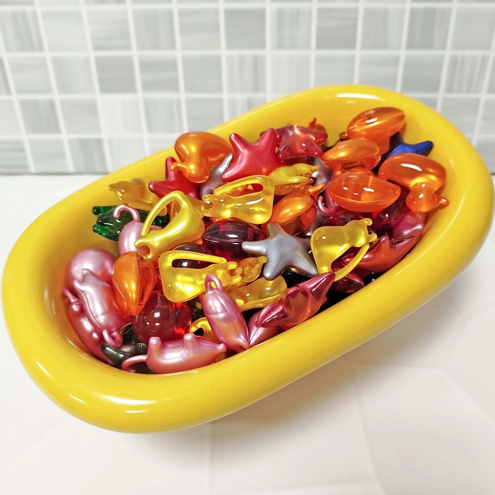 Caja regalo Perlas de baño con aromas surtidos - Aceite de soja - Hidratante y aromática - 70 unidades