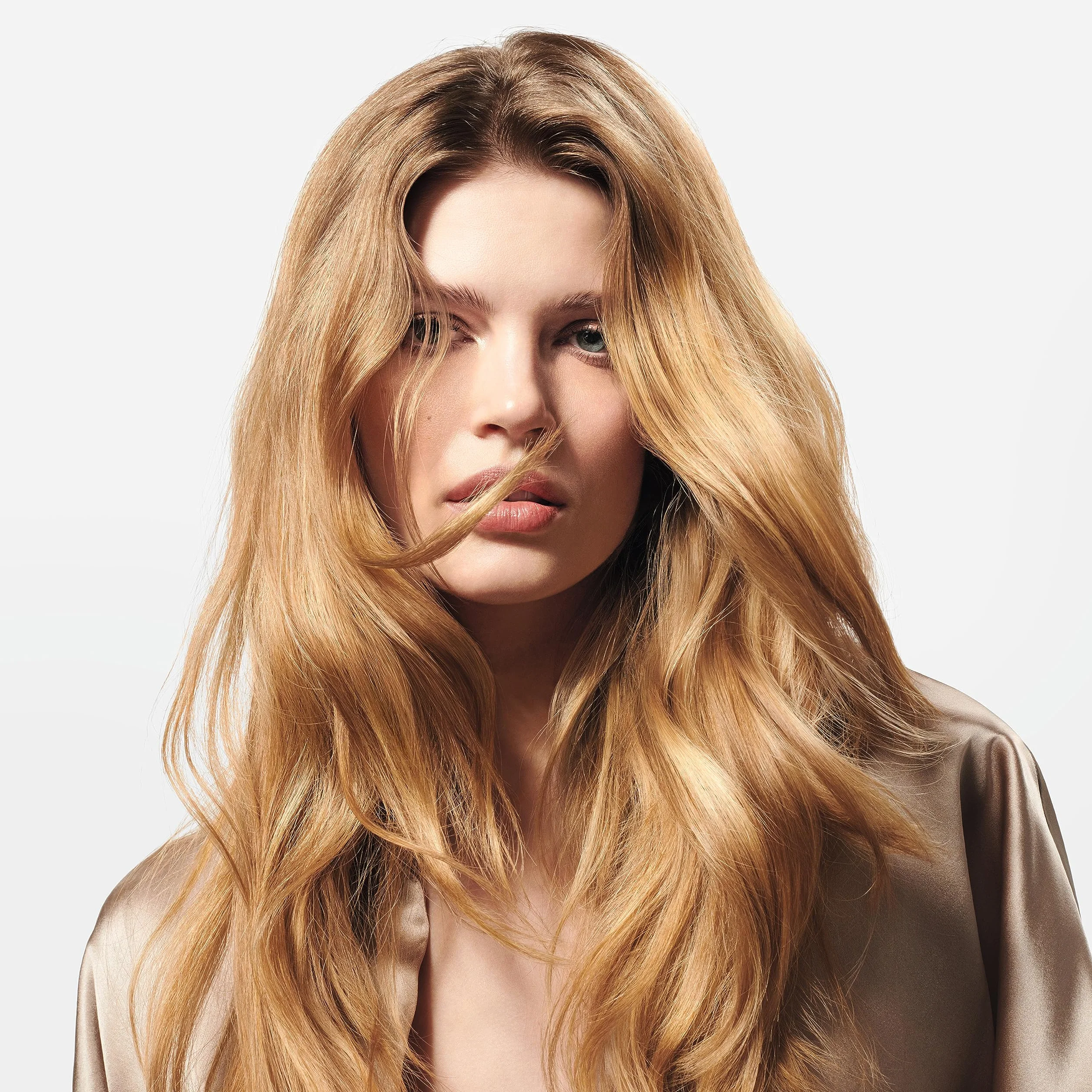 Wella Professionals FUSION Champú Reparación Intensa Cabello Seco Dañado Brillo Anti Rotura