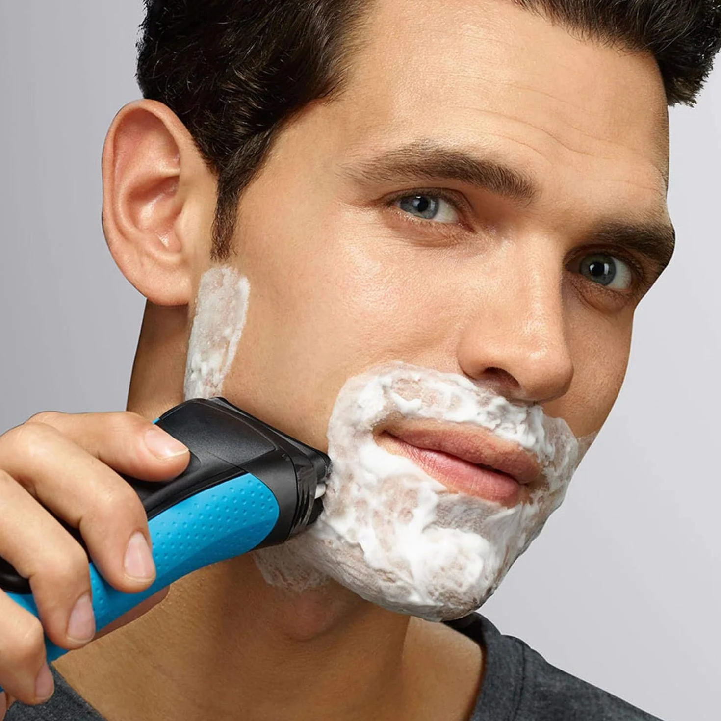 BRAUN Series 3 Shave & Style AFEITADORA