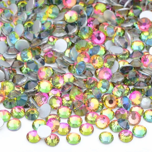 Wholesale 100 Bruto SS6 8 10 12 16 20 30 Cristal Rosa Violeta Parte trasera plana Cristal Rhinestone Bulk Pegamento en la decoración de uñas Piedra-02 Crystal AB, ss6 100gr 14400pcs 26 Rainbow ss6