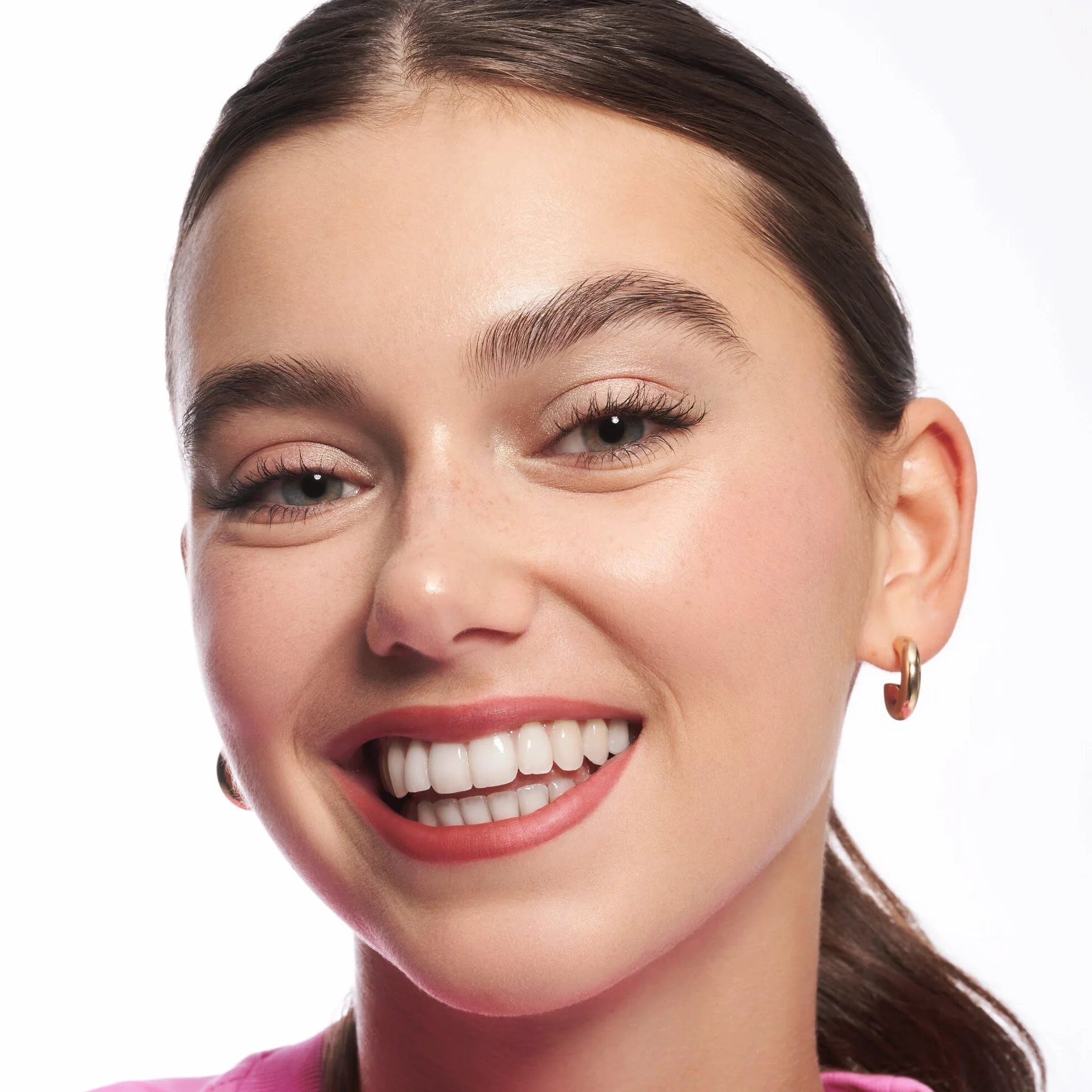 Essence perfilador de labios soft & precise larga duración color intenso 0.78g