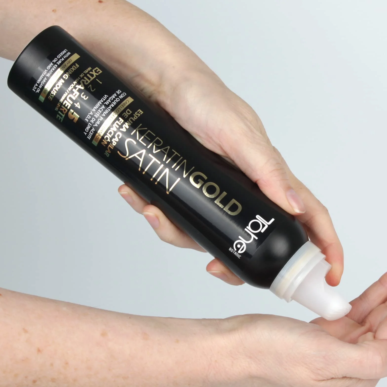 Tahe Botanic Satin Keratin Gold Espuma de fijación para el cabello 200 ml Fijación 5