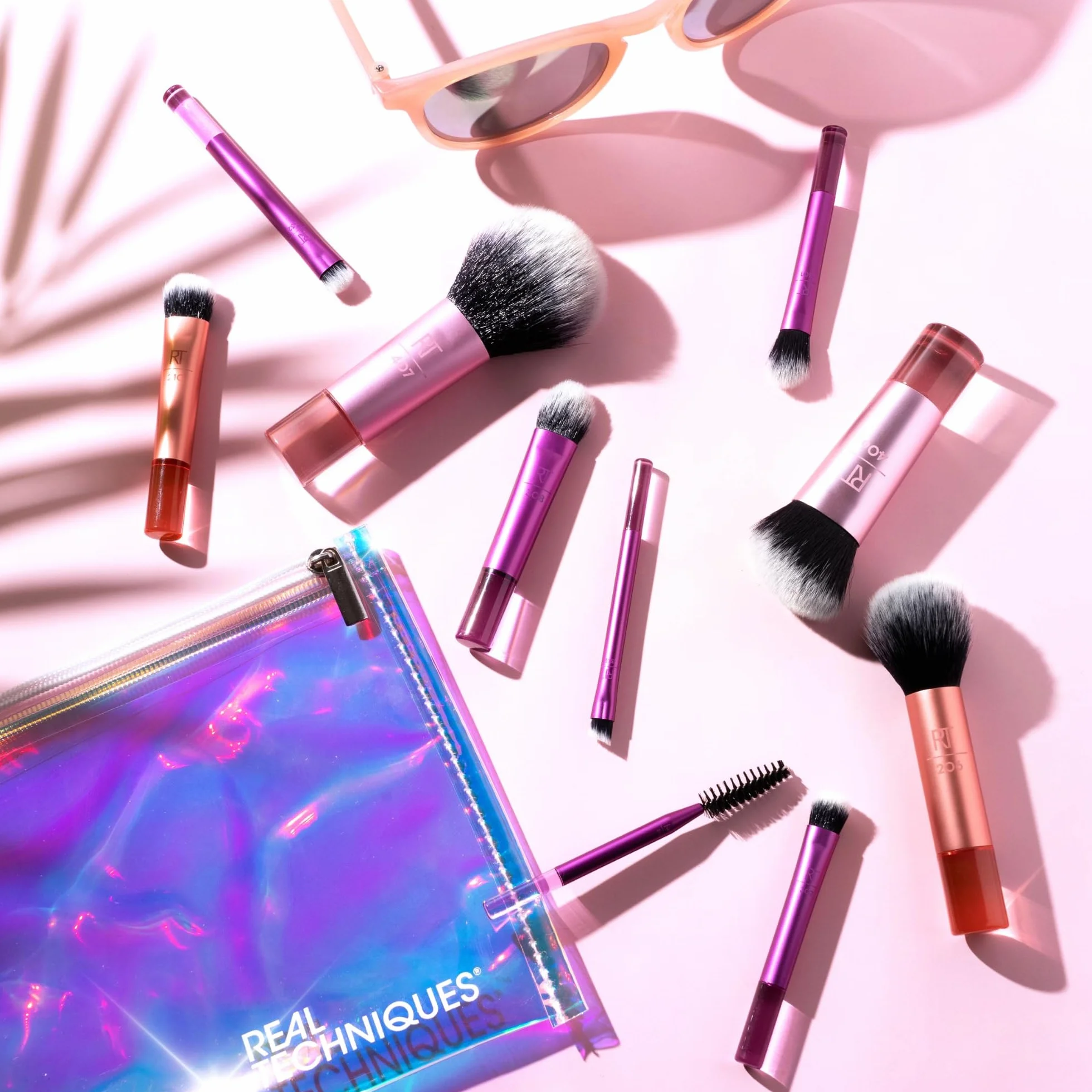 Real Techniques Kit de minibrochas Travel Fantasy, brochas maquillaje sombras ojos iluminadores, juego 11 piezas