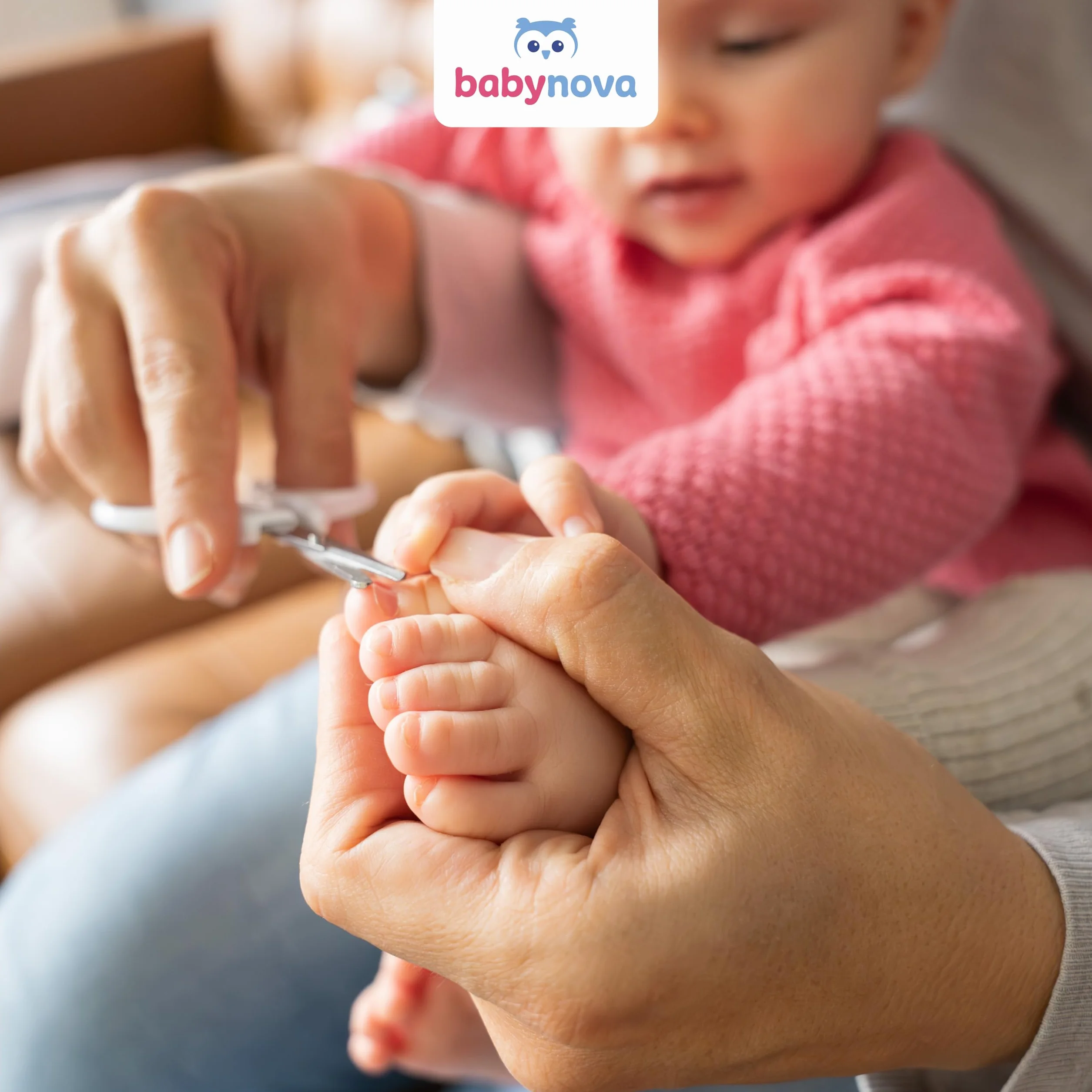 Babynova Set de Manicura para Bebés – Kit de Cuidado de Uñas Seguro con Tijeras de Punta Redondeada, Cortauñas y Lima, Caja de Almacenamiento Sin BPA