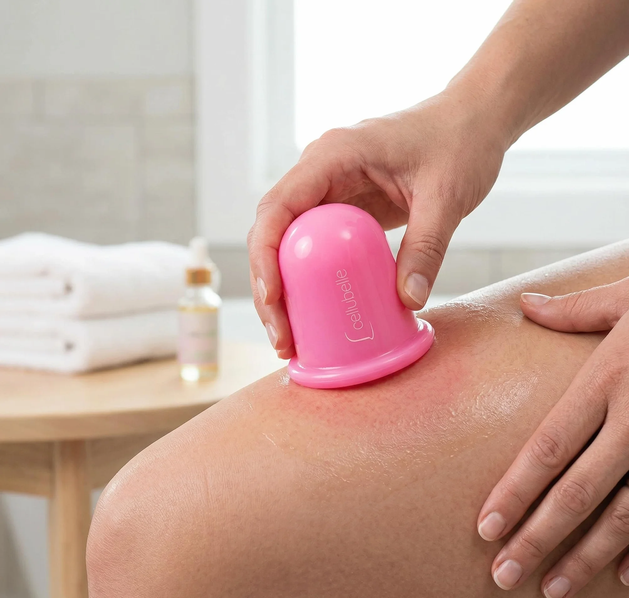 Ventosa anti-celulitis Fuchsia rosa ellubelle para prevenir y combatir celulitis y piel de naranja