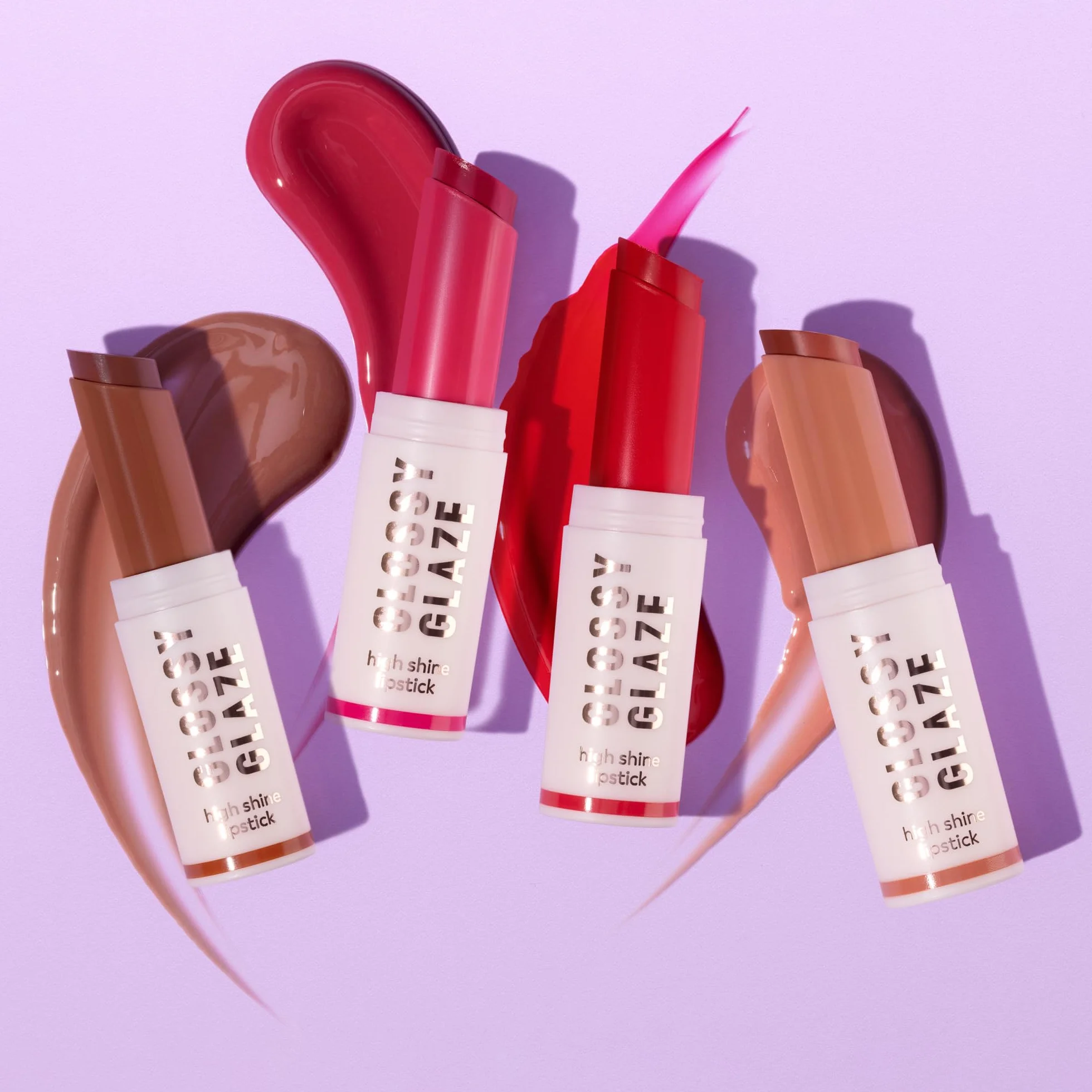 Essence Glossy Glaze Barra de labios brillante pigmentación intensa 1.9g