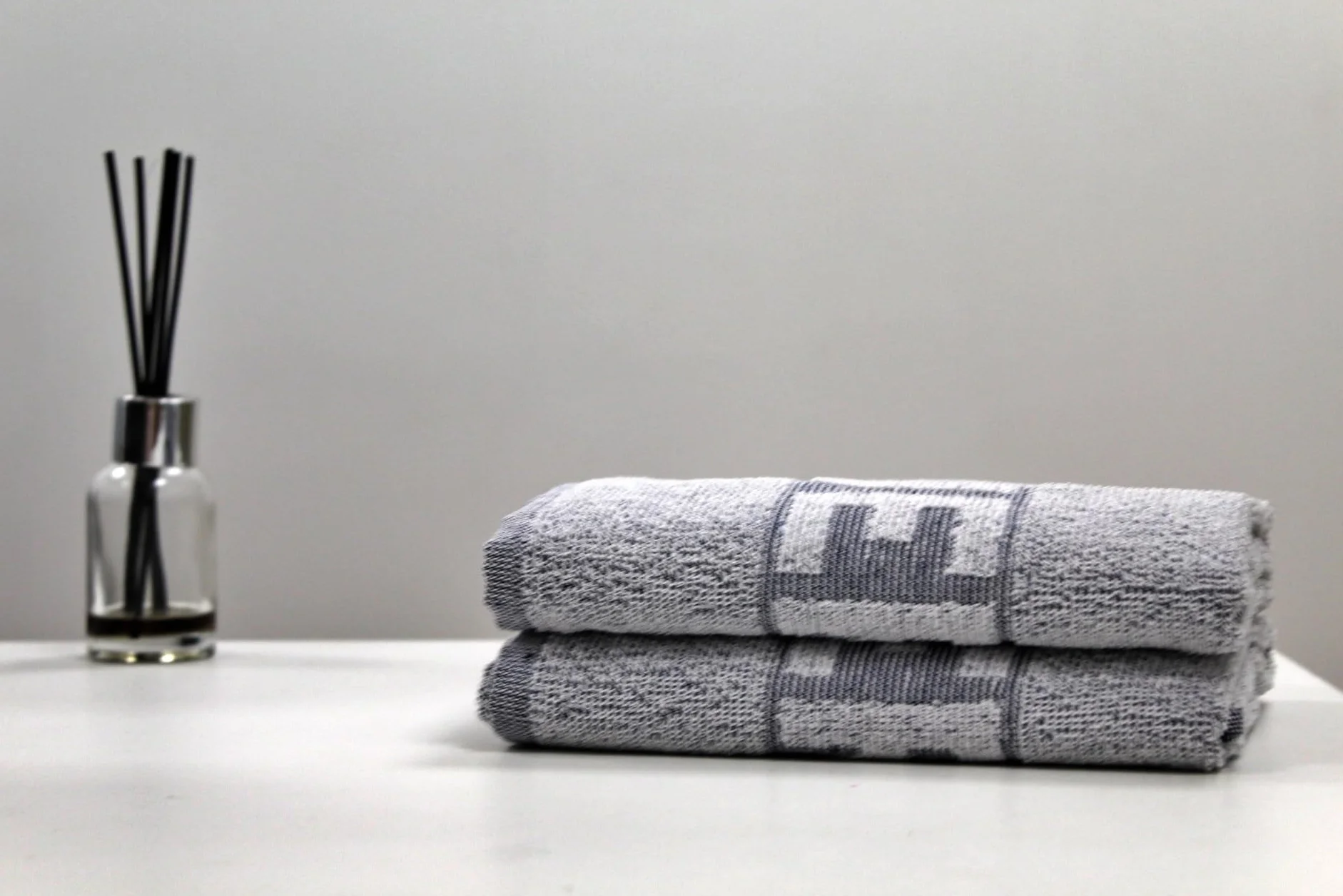 Juego de Toallas de Peluquería 10 Piezas 100% Algodón 450 gr 50x90 cm Toalla de Baño Gris