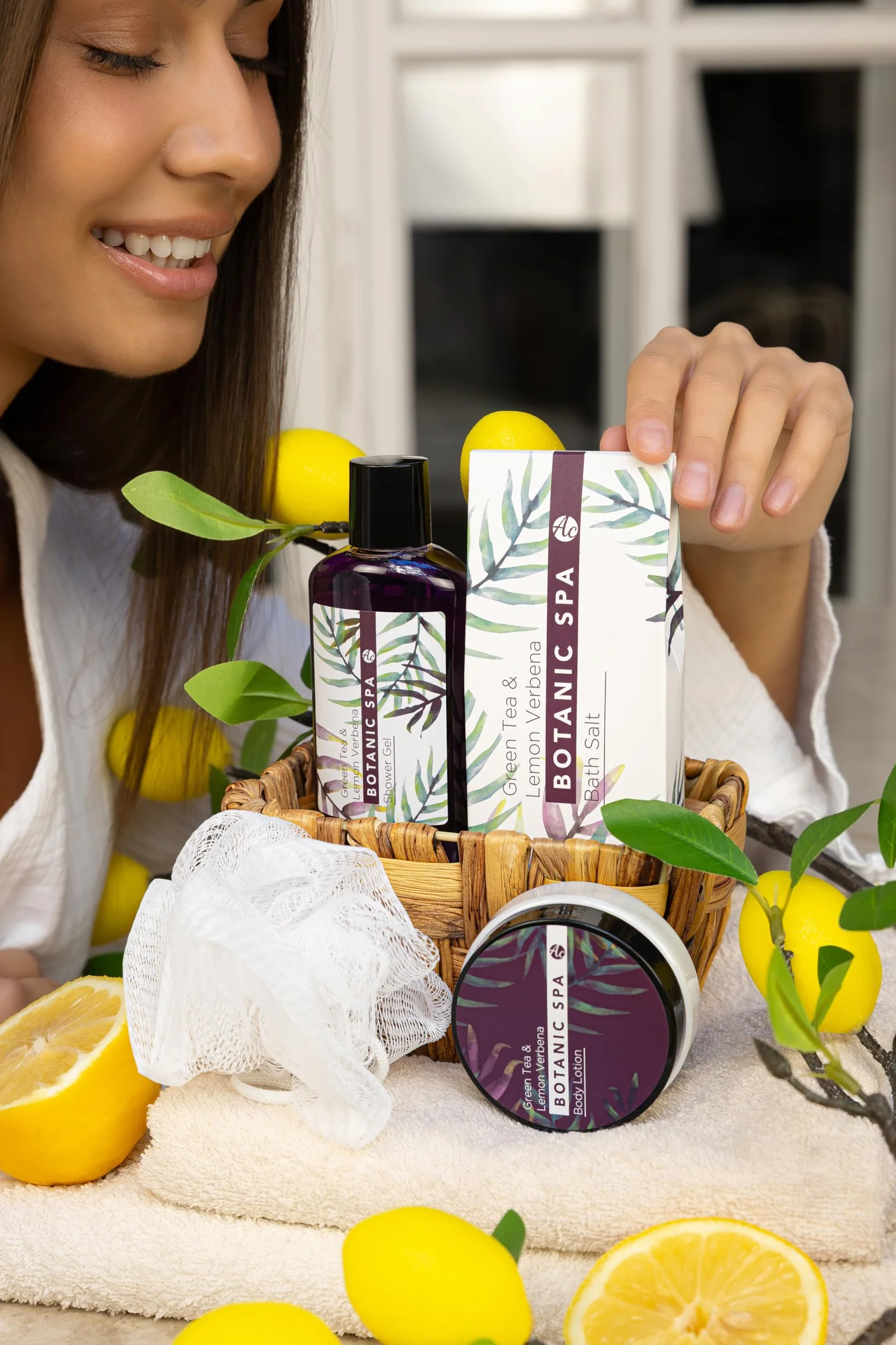 Accentra Botanic SPA Set de Baño Mujer Cesta Hierba Marina Kit Tratamiento 4 Piezas Gel Ducha Sales Baño Loción Corporal Esponja Malla Regalo Bienestar