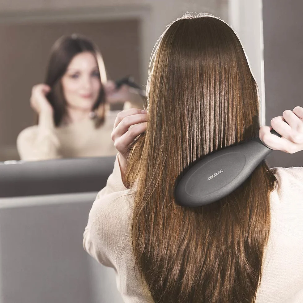 Cecotec Cepillo Alisador Eléctrico Bamba InstantCare 900 Perfect Brush, 61 W, Revestimiento de Queratina y Aceite de Argán, Temperatura Regulable, Cabezal Cerámico, Autoapagado