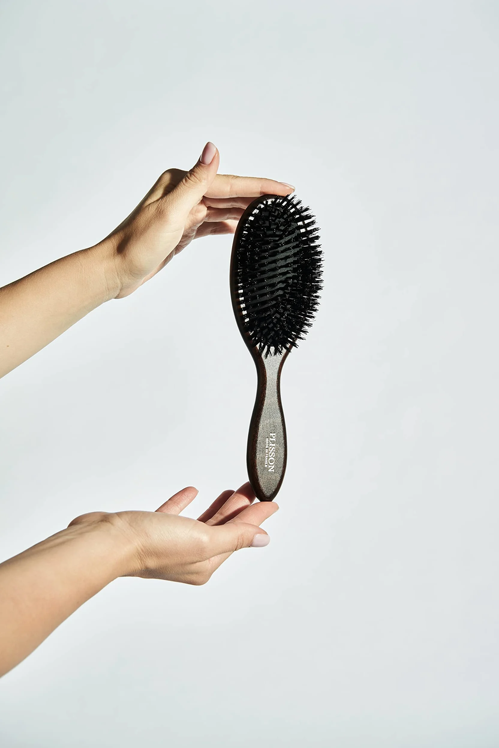 Plisson – Cepillo de pelo neumático para mujeres y hombres, modelo grande – Cepillo tradicional, madera natural, 100% puro pelo de jabalí – Fabricación francesa