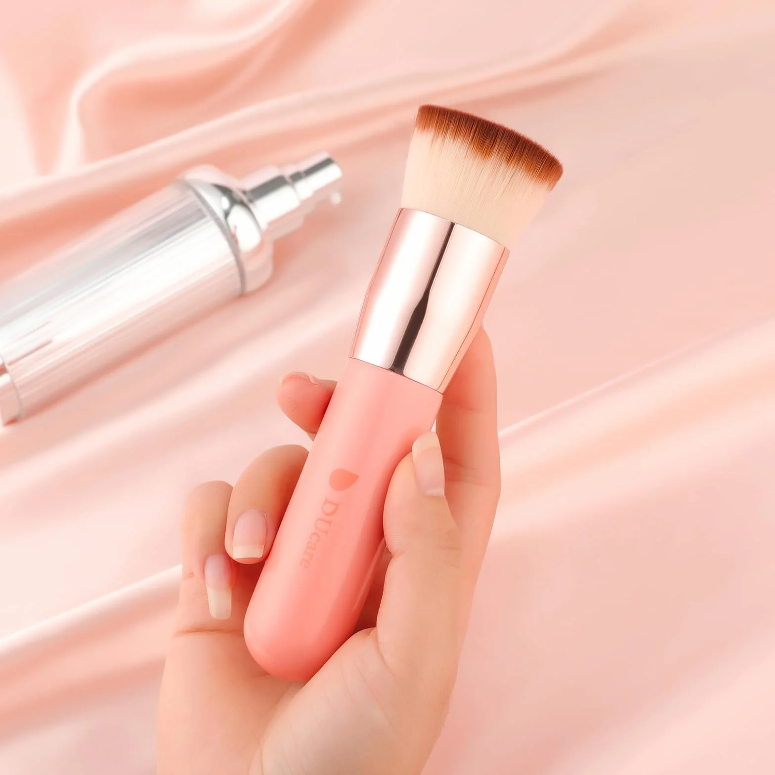 DUcare Brocha Kabuki Base Maquillaje Facial Profesional 1 Pieza