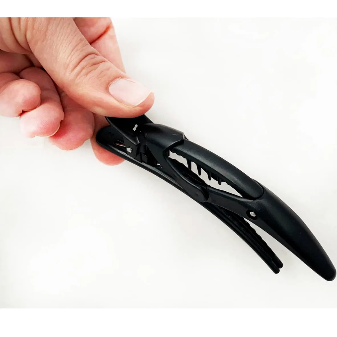 Juego de 24 paquetes de 4 Pinzas de Peluquería,Pinza de Pelo Negra para peluquería,Pinzas de sección fija,Pasadores de pelo de salón para mujeres y niñas, Mango Antideslizante - 11.5 x 1.5 cm