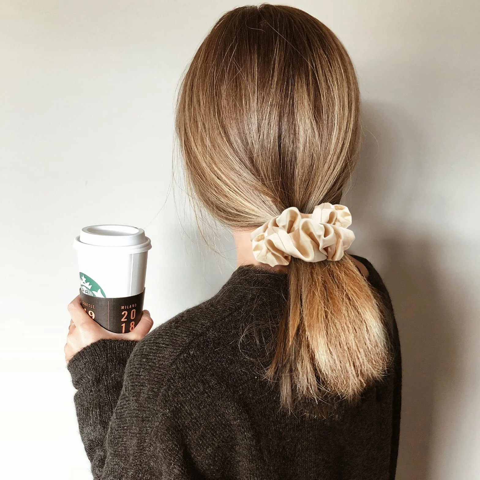 Lolalet Scrunchies Seda para Pelo de Mujer Lazos Suave Gomas Elástica para Cabello