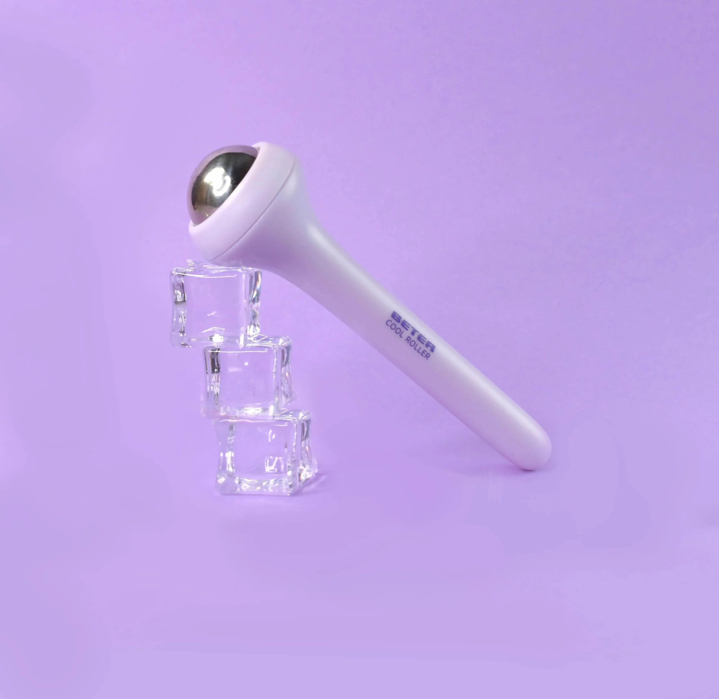 BETER Rodillo Facial para Descongestionar y Refrescar la mirada, Reduce hinchazón ojeras, Masajeador contorno de ojos, Ice cool roller, Roll on facial, Masajeador de ojos, Accesorios de Skincare