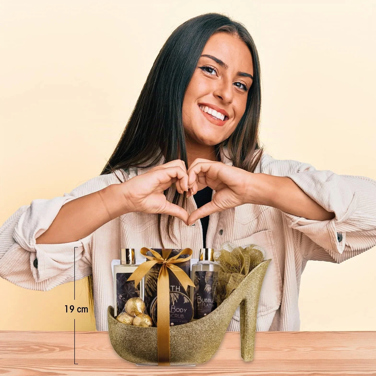 Set de regalo Aroma Vainilla-Almendra para mujer - Set de belleza de lujo con gel de ducha, sales de baño y loción corporal