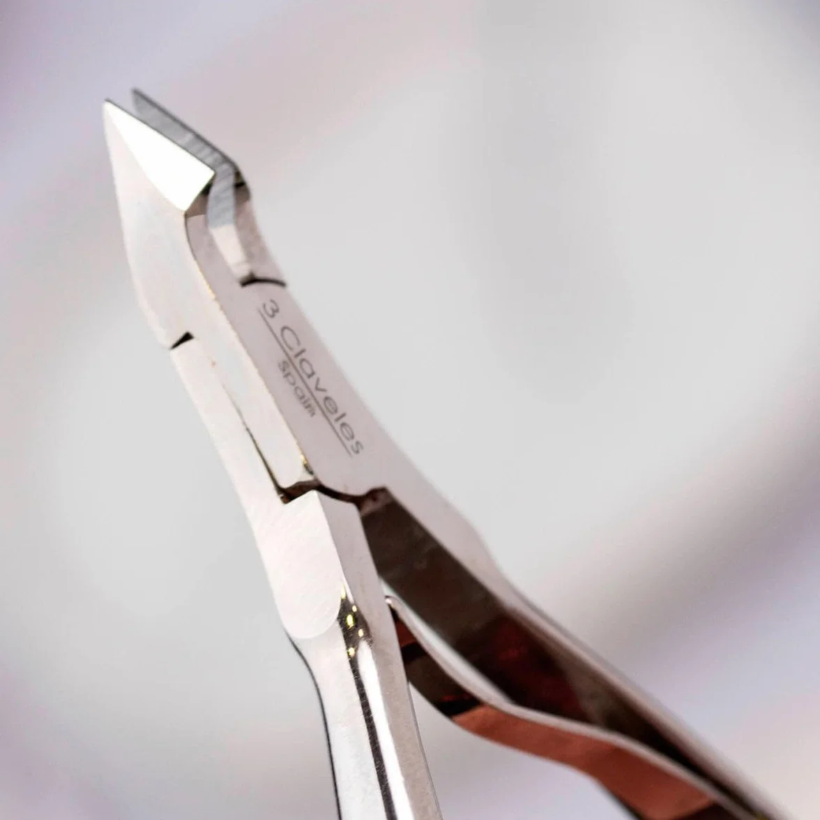 Alicate Cutícula 10 cm Boca Corte 7 mm 3 Claveles