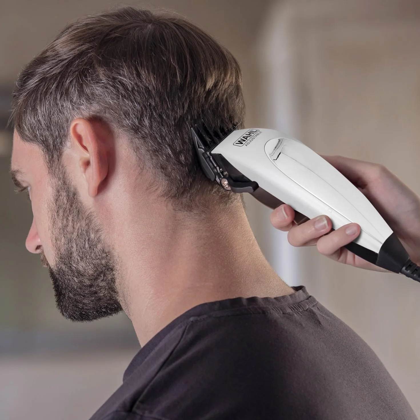 WAHL Home Pro Deluxe Combo cortadora de pelo eléctrica con cable, 8 peines guía, kit recortadora a pilas