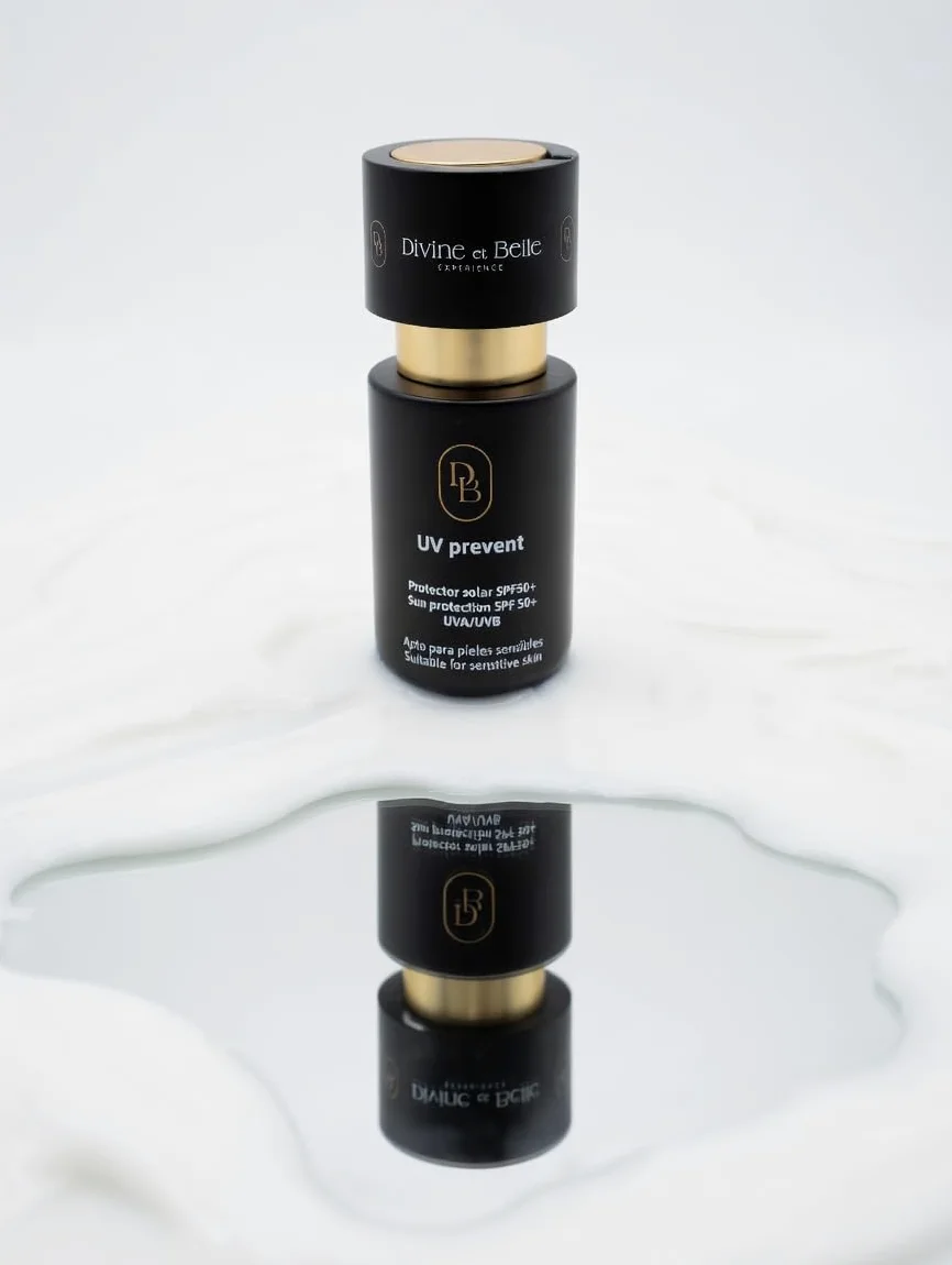 Divine et Belle UV PREVENT, Protector Solar SPF 50+ UVA/UVB, Textura Fundente, Apto para Pieles Sensibles, 50 ml. Belleza y cuidado premium para tu piel