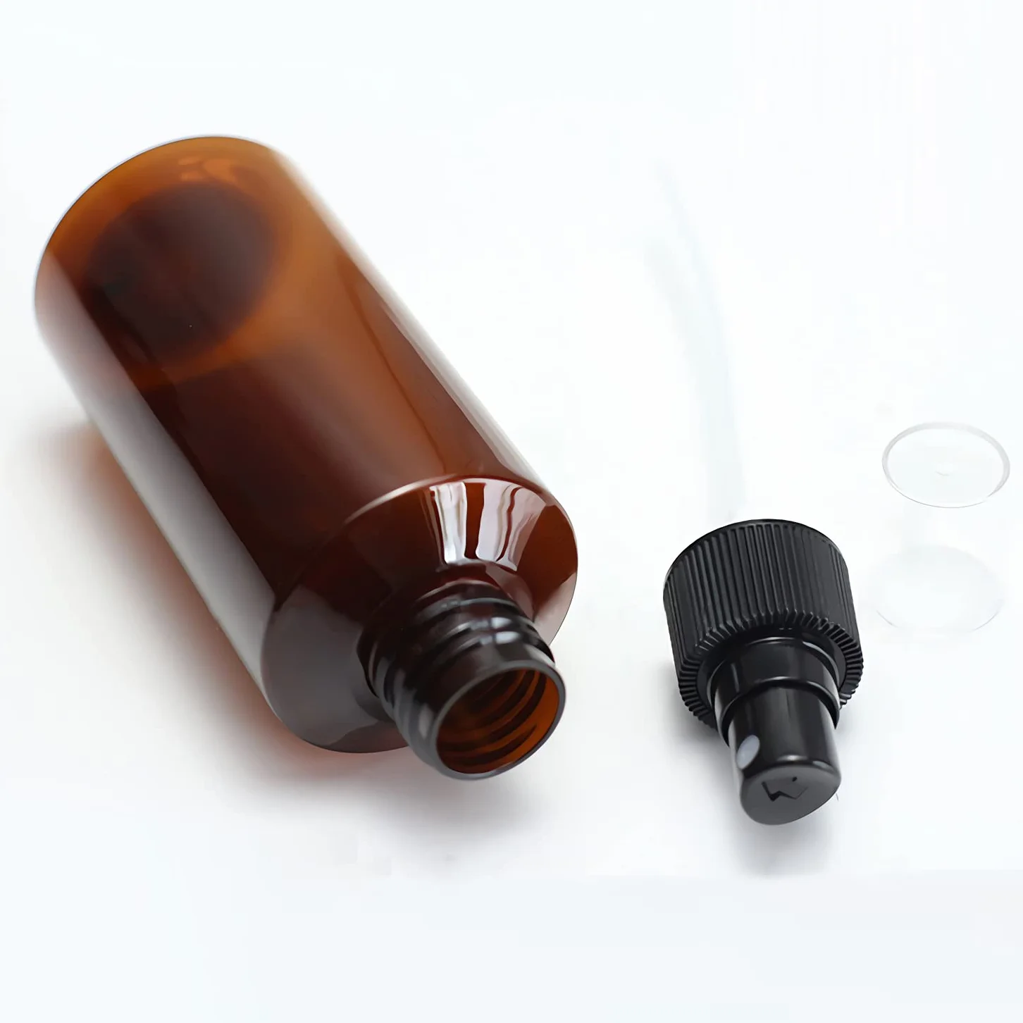 Botella de Spray Plástico Vacía 50 ml Marrón con Bomba Negra Niebla Fina Atomizador Pequeño para Perfume Viaje