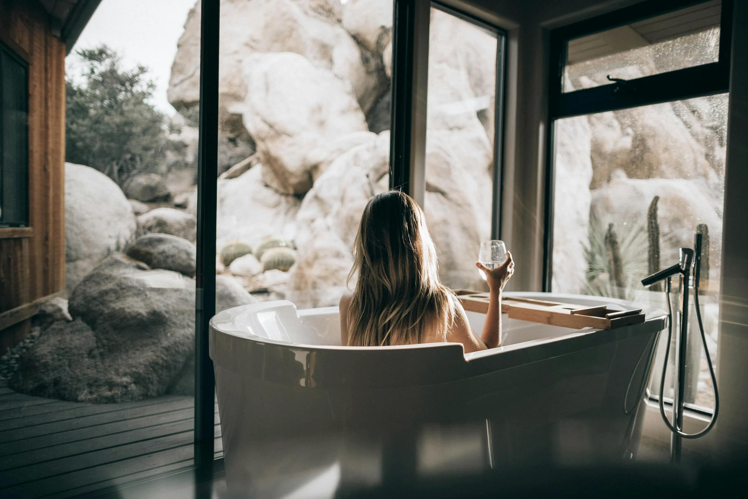 Sales de Epsom para baño. Sal de Epsom en formato de bolsa de 10 Kgs. Baño y cuidado personal. Fuente concentrada de Magnesio Natural. Sal de Baño 100% Pura. Ideal para relajación muscular.
