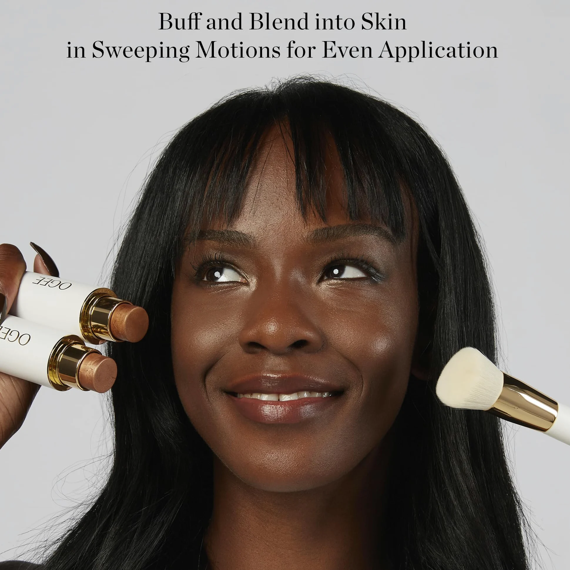 Ogee Blender Brush - Brocha de maquillaje de calidad profesional, brocha de base ultrasuave con cerdas veganas para una aplicación de maquillaje impecable
