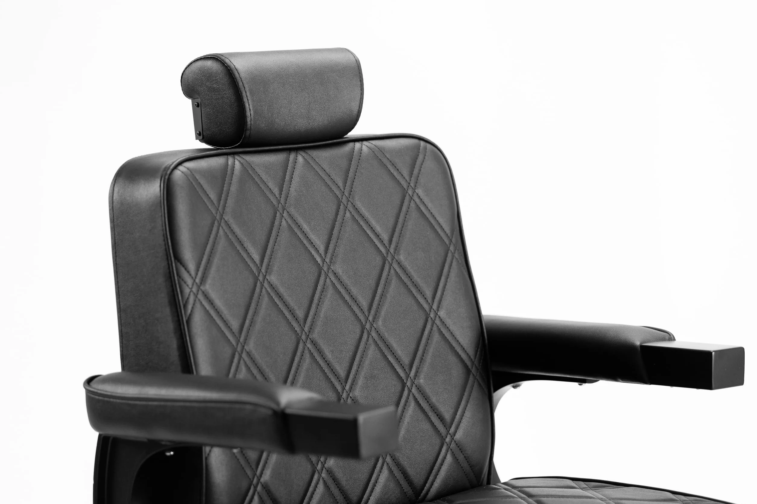 Sillón Barbero hidráulico reclinable giratorio Gon Black