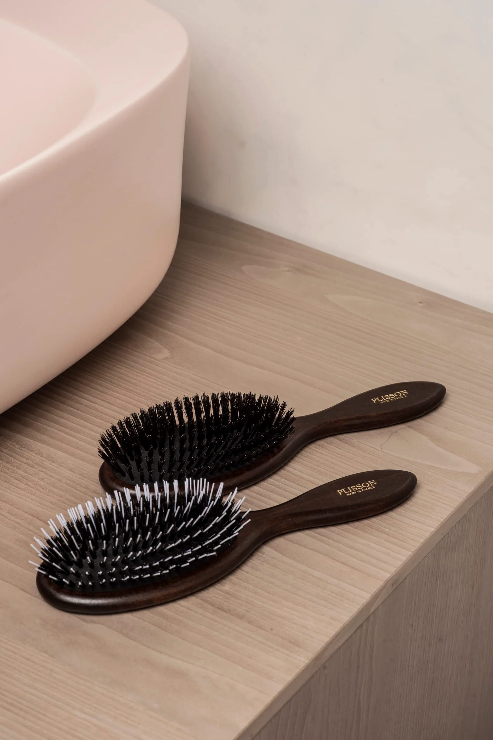 Plisson – Cepillo de pelo neumático para mujeres y hombres, modelo grande – Cepillo tradicional, madera natural, 100% puro pelo de jabalí – Fabricación francesa