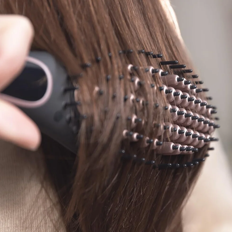 Cecotec Cepillo Alisador Eléctrico Bamba InstantCare 900 Perfect Brush, 61 W, Revestimiento de Queratina y Aceite de Argán, Temperatura Regulable, Cabezal Cerámico, Autoapagado
