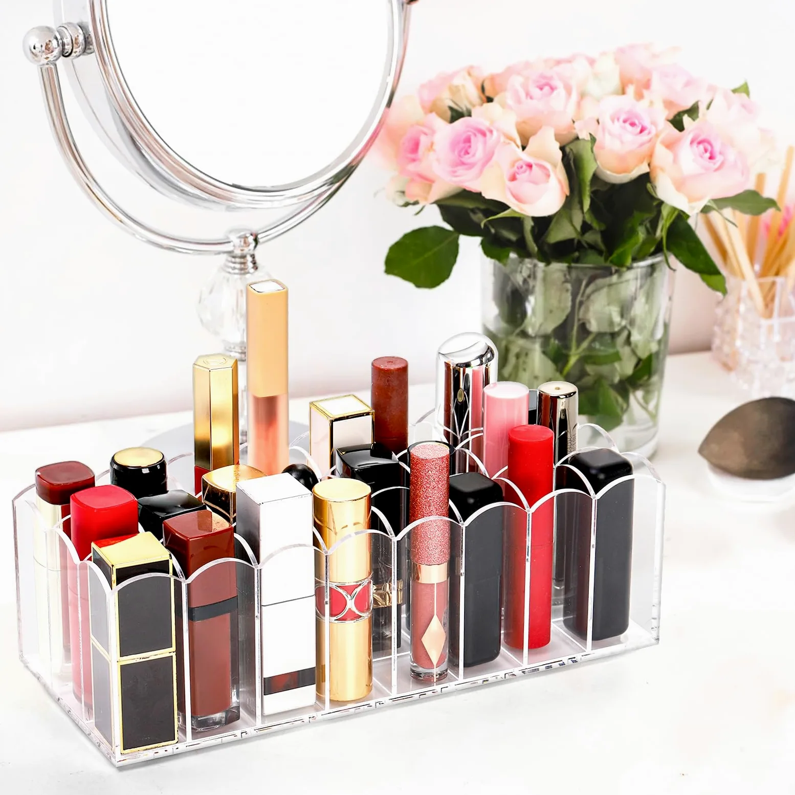 Hedume Organizador de brillo de labios, 24 espacios, acrílico brillo de labios y soporte de maquillaje de belleza, estuche expositor para brillo de labios alto/productos de pintalabios