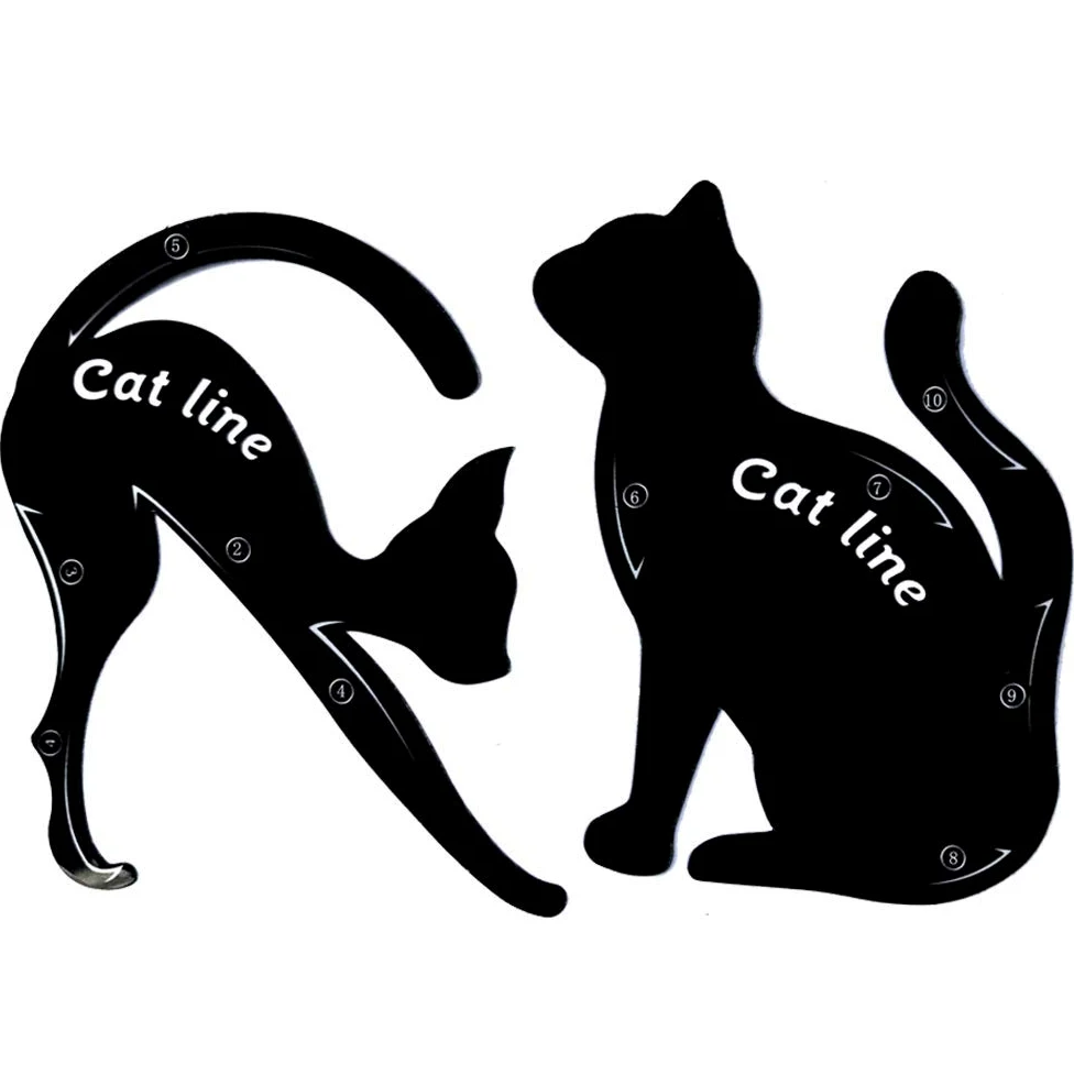 TailaiMei 2 plantillas delineadoras de ojos de gato, material de PVC mate, aplicadores de sombra de ojos ahumados, placa de plantilla, delineador de ojos en forma de gato y herramienta de plantilla