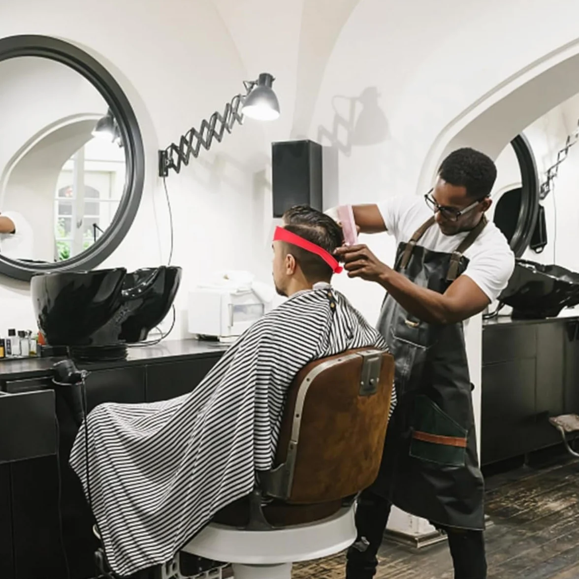 Banda Ajustable de Corte de Pelo de Silicona, 2 Piezas con Instrucciones y Plantilla para Autocortes