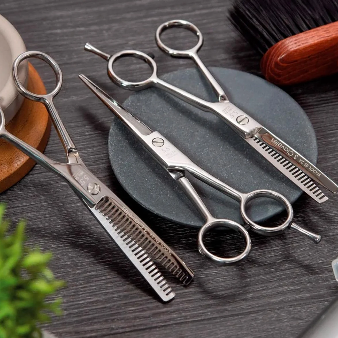 3 Claveles Skool Tijera de Peluquería de Corte 5.5"