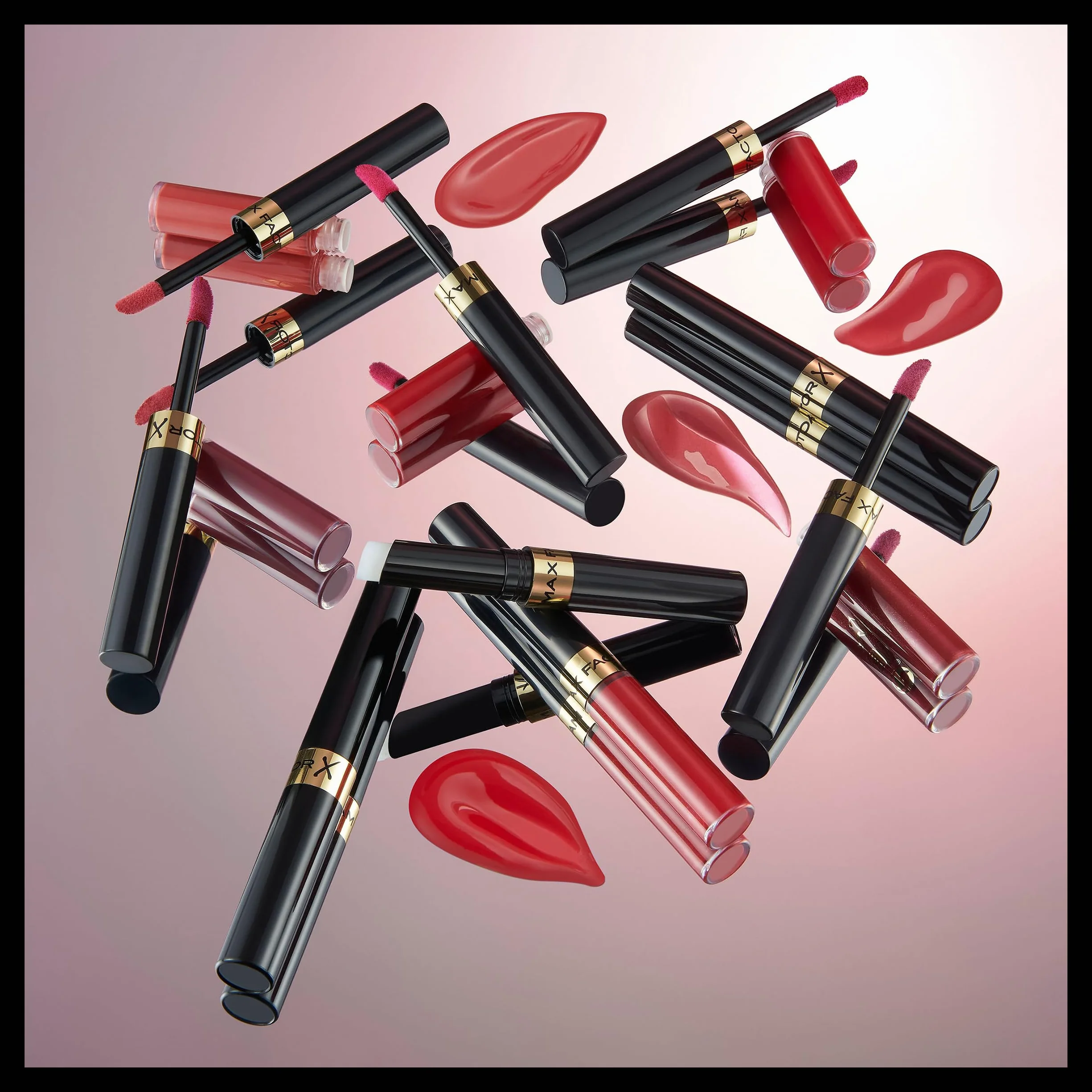 Max Factor LipFinity Lip Colour Lipstick Pintalabios Tono 330 Essential Burgundy 2.3ml 1.9g