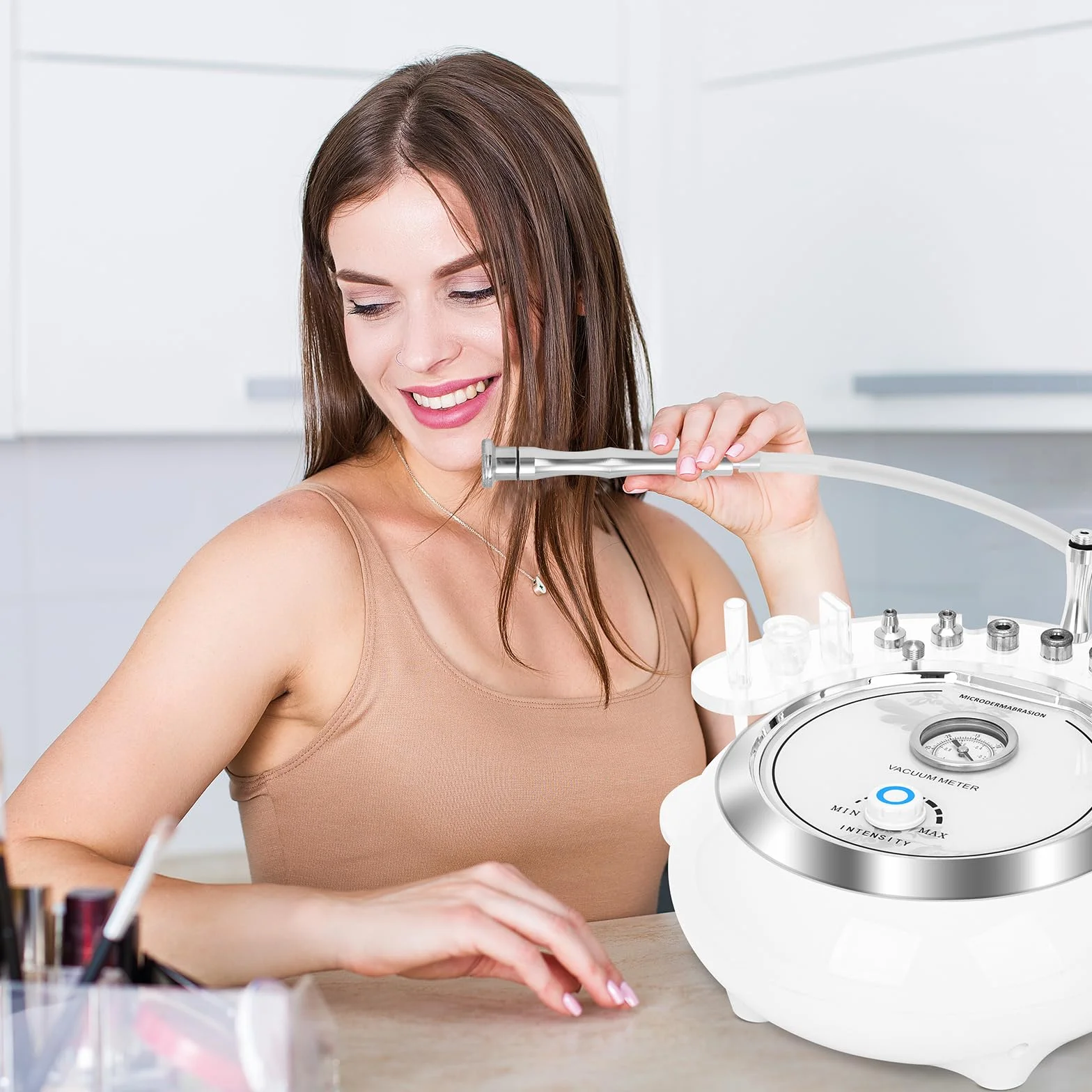 iklestar Máquina de microdermoabrasión 3 en 1 con pistola de pulverización, kit facial profesional de dermoabrasión de diamante para uso personal en el hogar, 65-68 cmHg