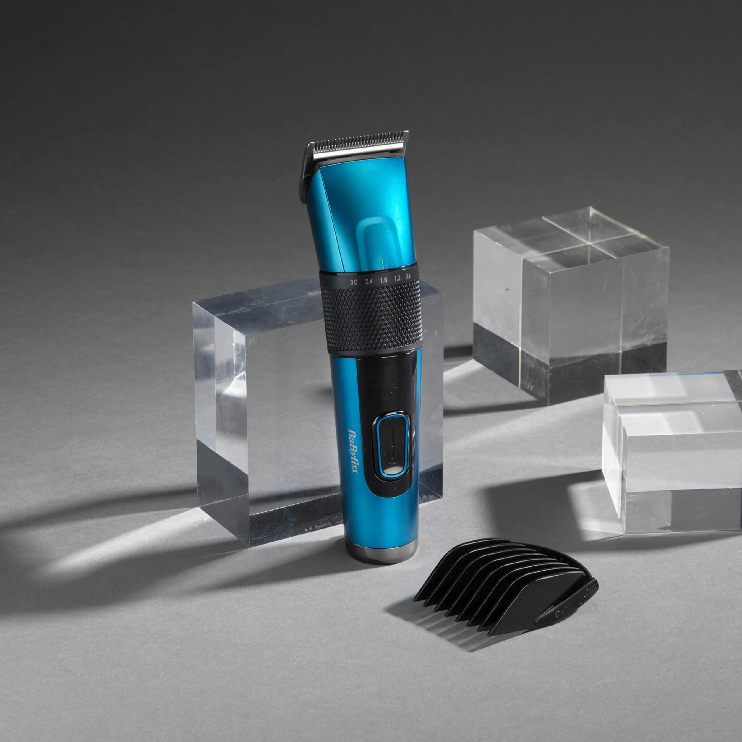 BaByliss Cortapelos Japanese Steel E990E Inalámbrico 160 min Batería Litio Carga Rápida 20 min 45 Longitudes Corte Estuche