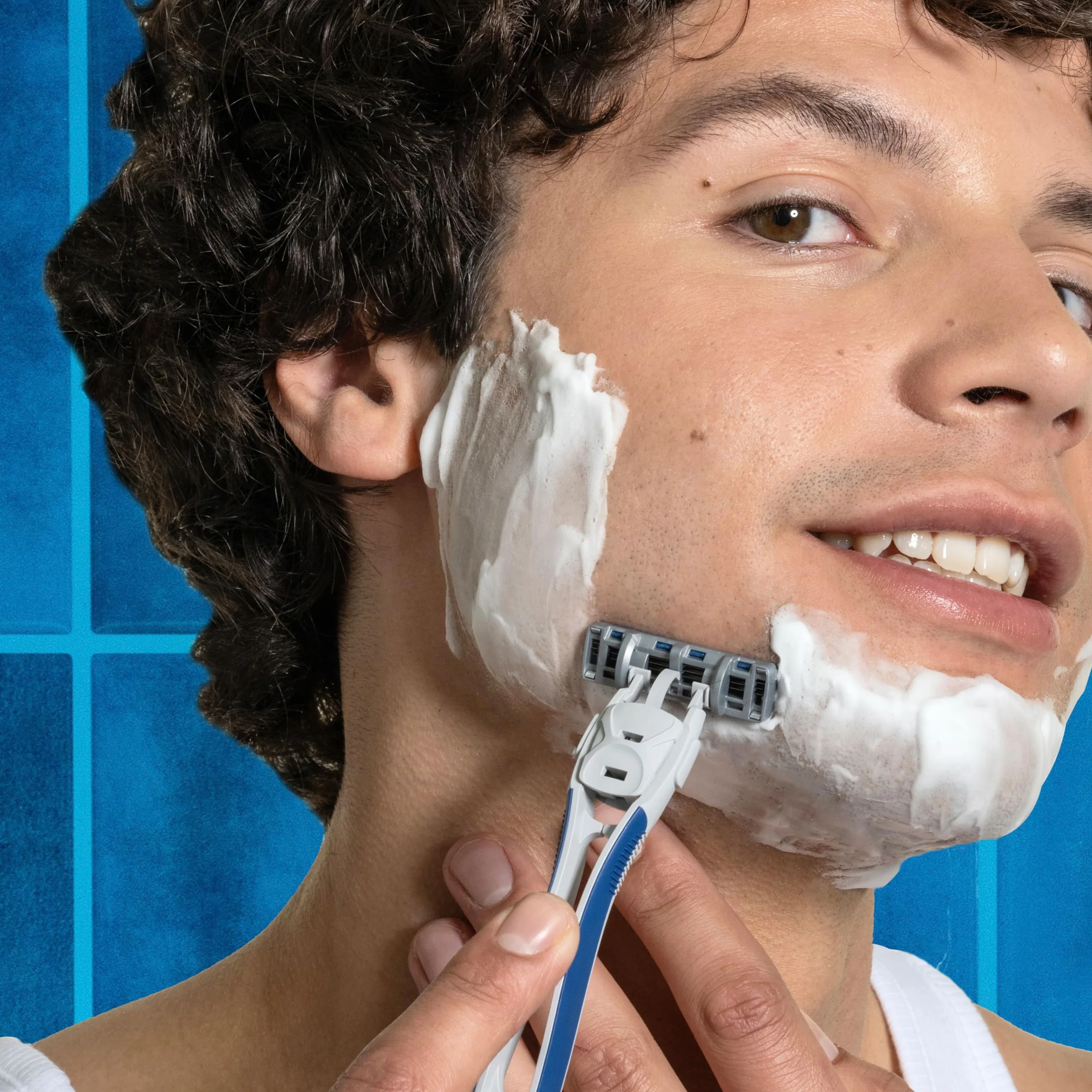 Wilkinson Sword Extra 3 Essentials Hybrid Afeitadora Desechable 3 Cuchillas Hombre Paquete 4