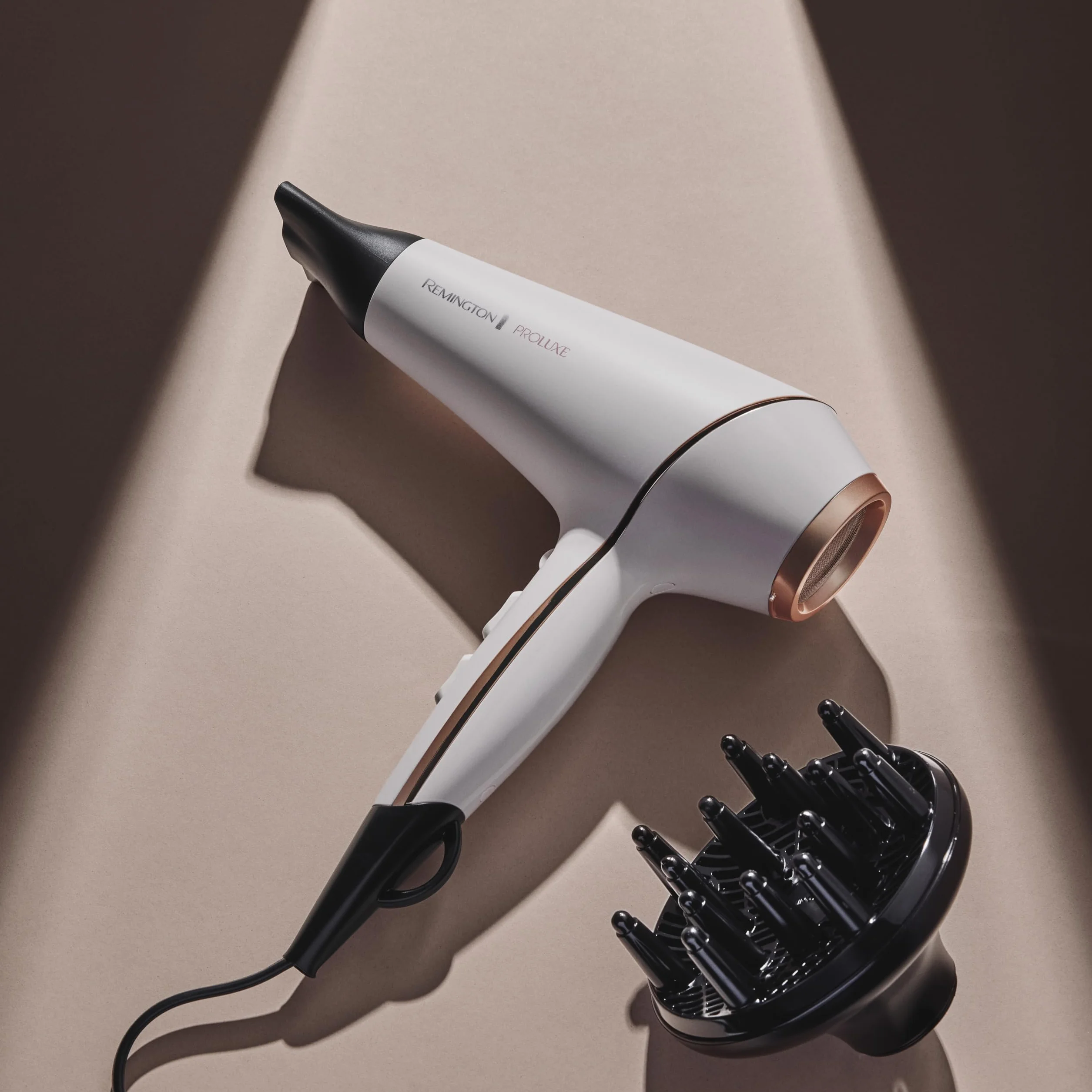 Remington PROluxe Secador de Pelo Profesional 2400 W Motor AC Iónico OPTIHeat AC9140