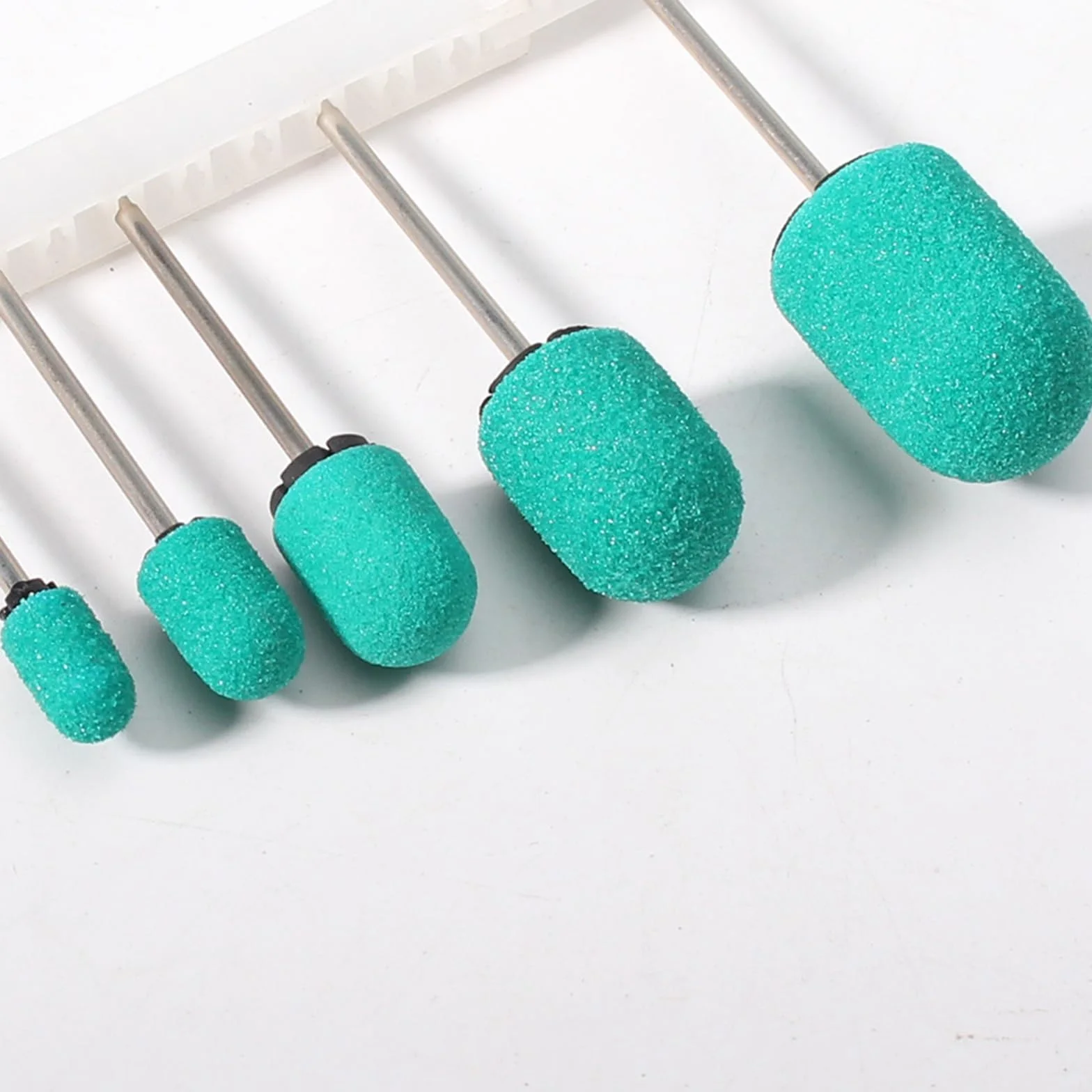 Lijas para Uñas 50 Uds tapas verdes broca de goma for uñas pulido arte giratorio eliminar rebabas herramienta accesorio for manicura pedicura(16x25mm-180)