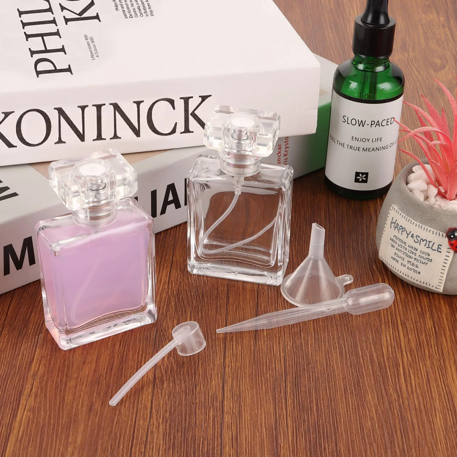 Atomizador Perfume Recargable 30 ml, Botellas de Vidrio Transparentes con Spray Plateado, Set de Viaje con Embudos y Goteros