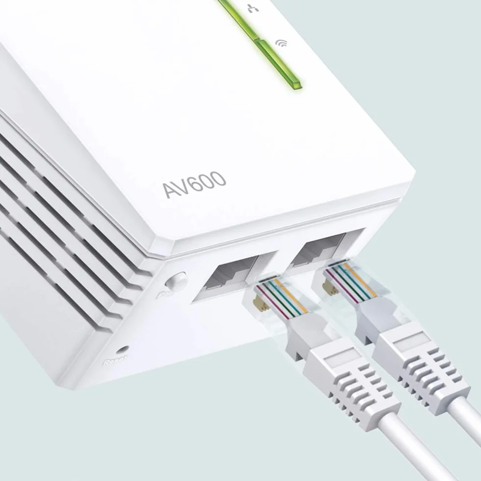 TP-Link TL-WPA4220 Kit Adaptadores Línea Eléctrica WiFi AV 600 Mbps Repetidor Red 3 Puertos Blanco