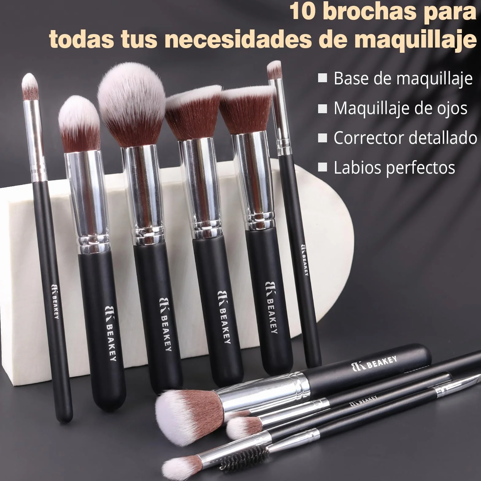 BEAKEY Set de Brochas de Maquillaje Profesional 10+2 Sintéticas Negro/Plateado