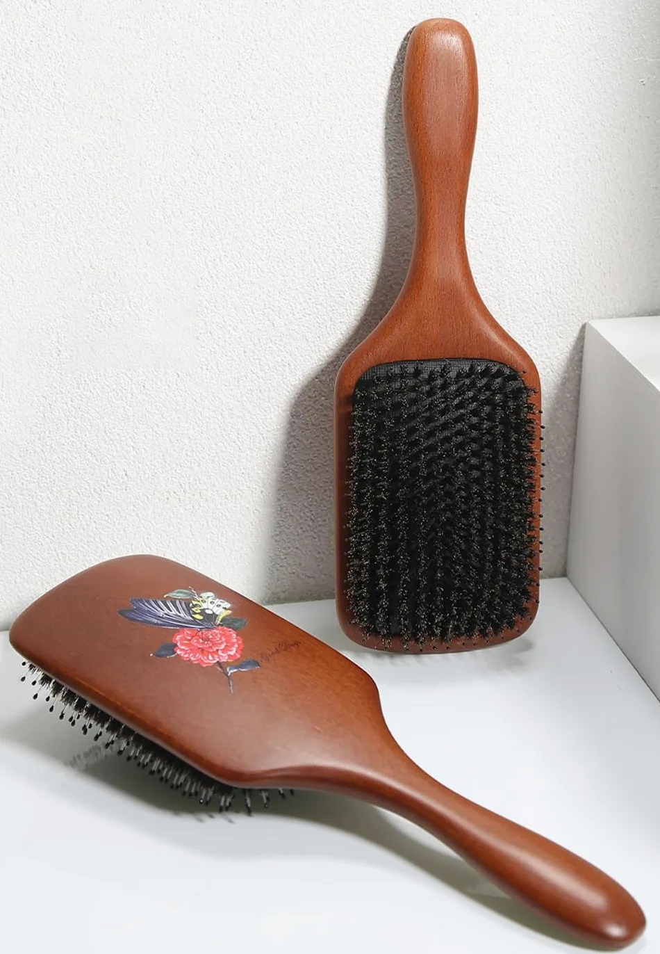 Cepillo de pelo de cerdas de jabalí para mujeres y hombres, cepillo de cerdas naturales suaves para cabello fino y fino, restaura el brillo y la textura