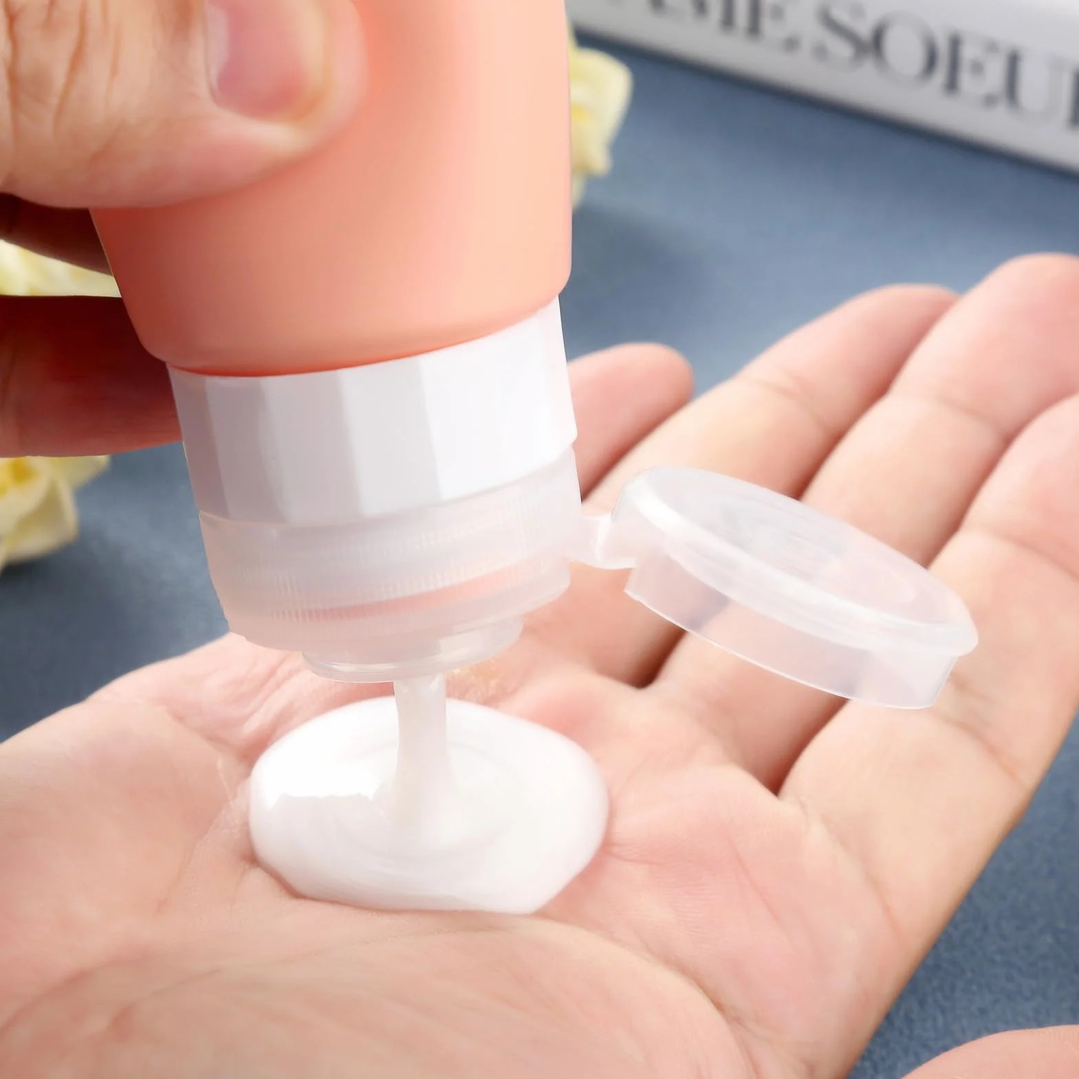 Gemice Botella de Viaje 4 Pack TSA Silicona a Prueba de Fugas 90ml para Champús Lociones