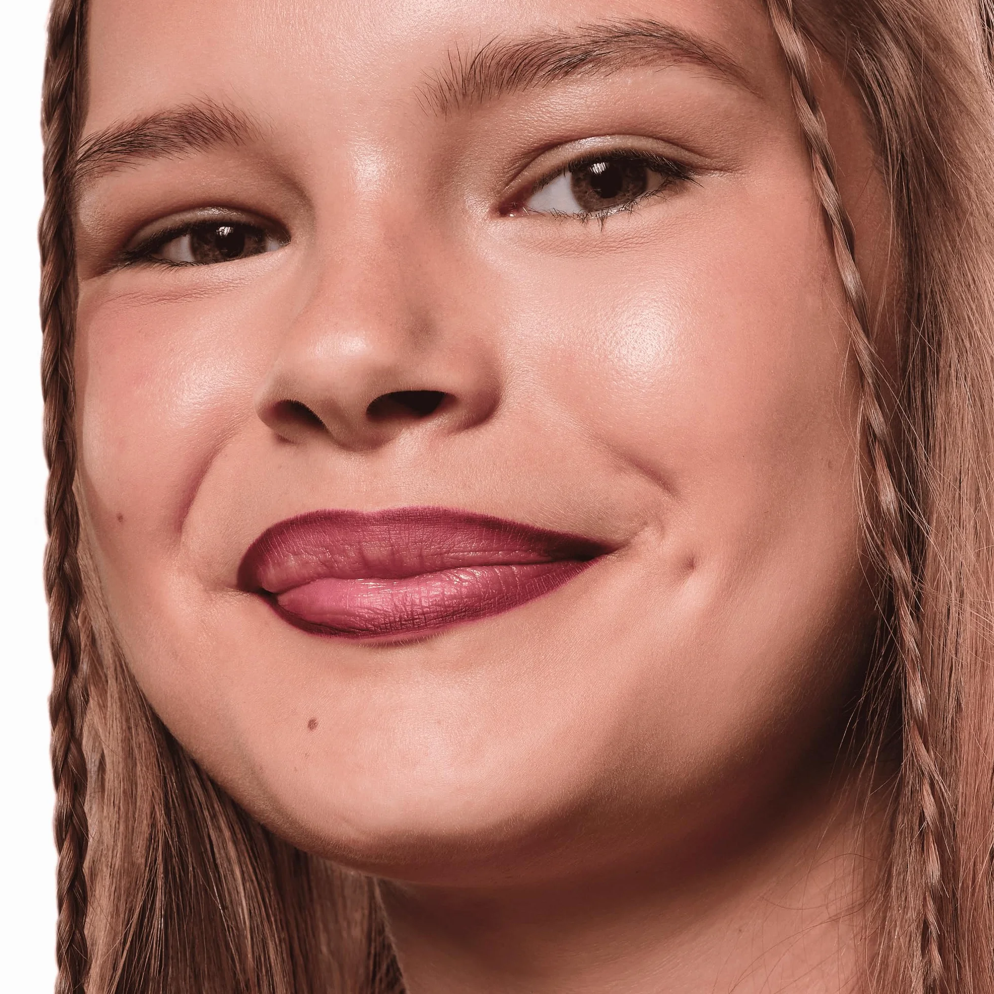 Essence 8h MATTE comfort perfilador de labios larga duración mate 0.3g