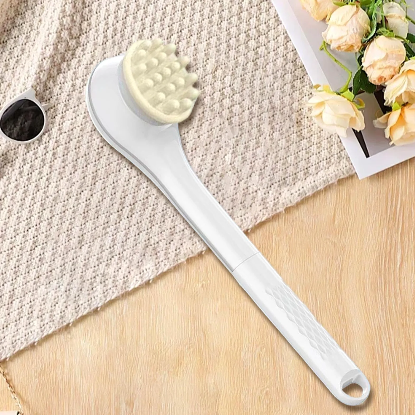 Cepillo Exfoliante De Espalda Eléctrico 6 Cabezales Reemplazables, Limpieza | Mango Largo Exfoliante De Ducha para Mujeres Hombres Brazos Hombros Piernas Pies el Hogar y
