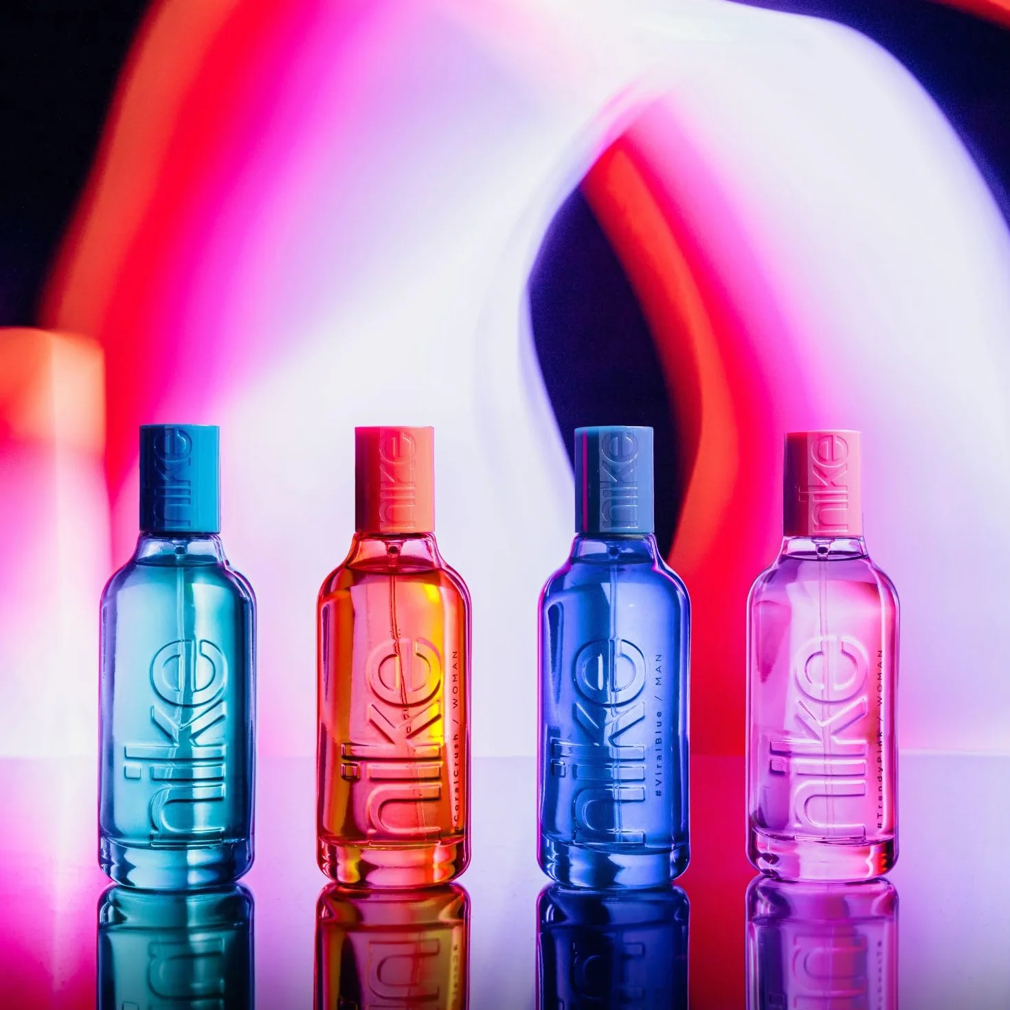 NIKE Colonia 100 ml + Gel de Baño 75 ml + Crema Corporal 75 ml Estuche Regalo Mujer Eau de Toilette Floral Fresca Larga Duración