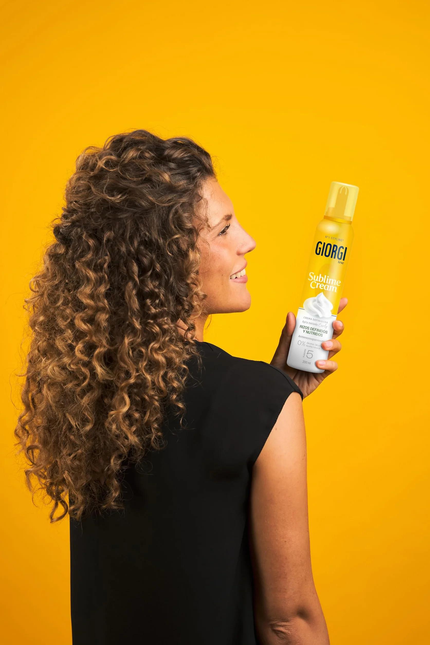 Giorgi Line Sublime Cream, Espuma en Crema para Rizos Definidos, Hidratados y Elásticos sin Encrespamiento, Fijación 200 ml
